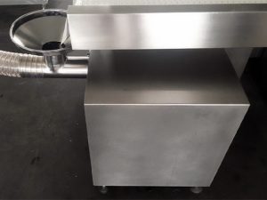 Capsule blower