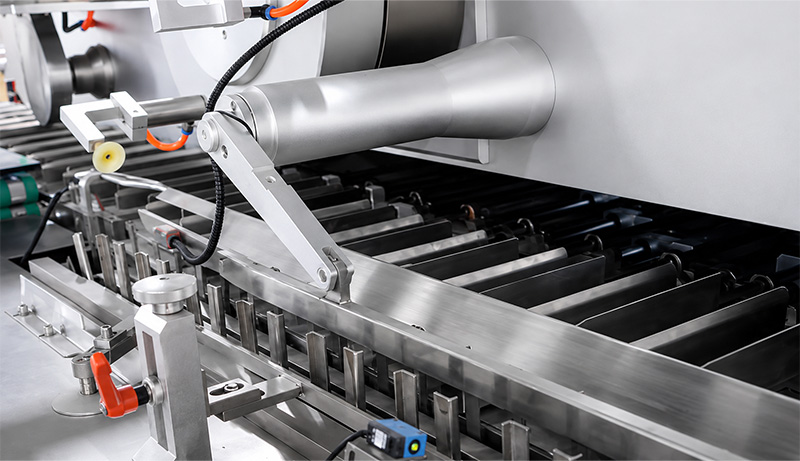 AIPAK’s Product Conveyor Belt