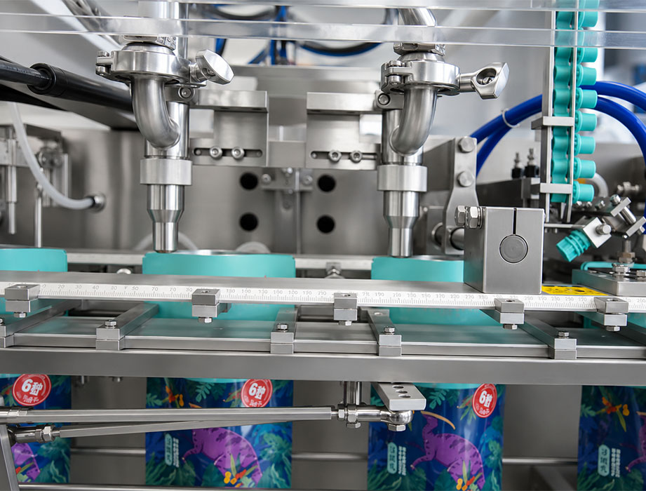 Active Mechanical Pouch Opening Matrix